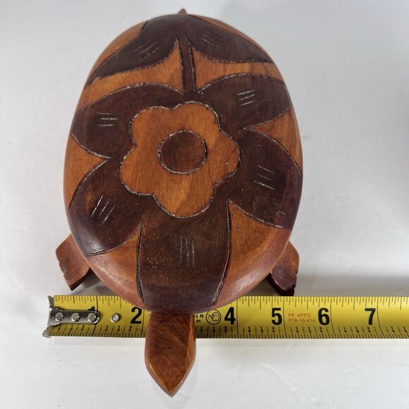 Turtle Trinket Box Hand Carved Wooden Folk Art Coastal vintage Decor - Picture 9 of 11